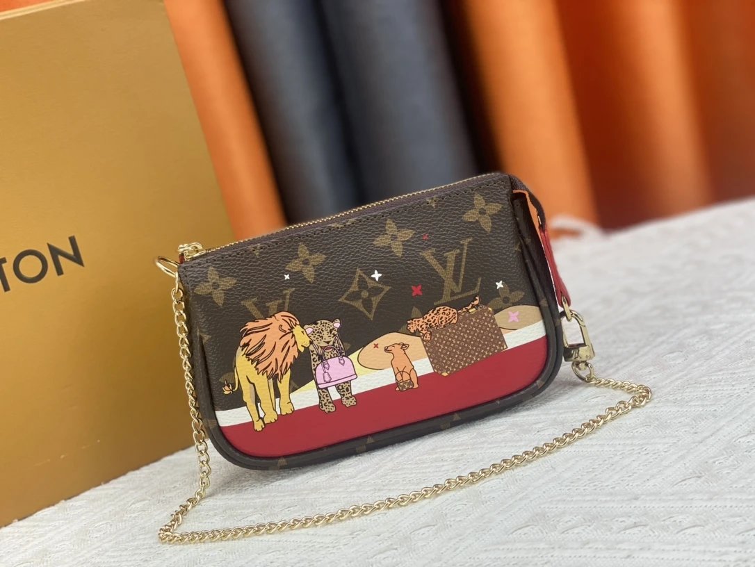 VL Crossbody Bags (7) 4