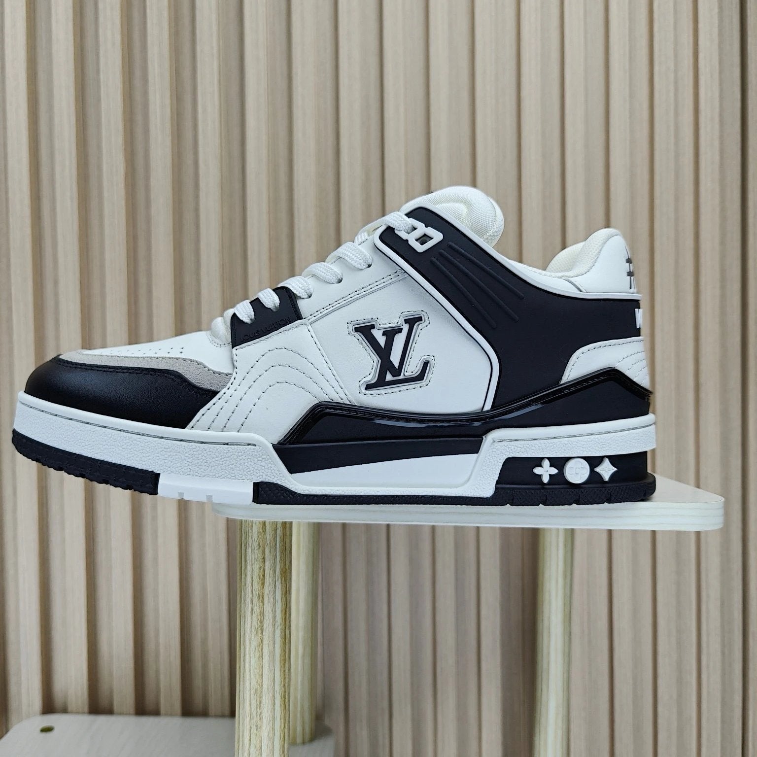 VL Shoes (2) 18