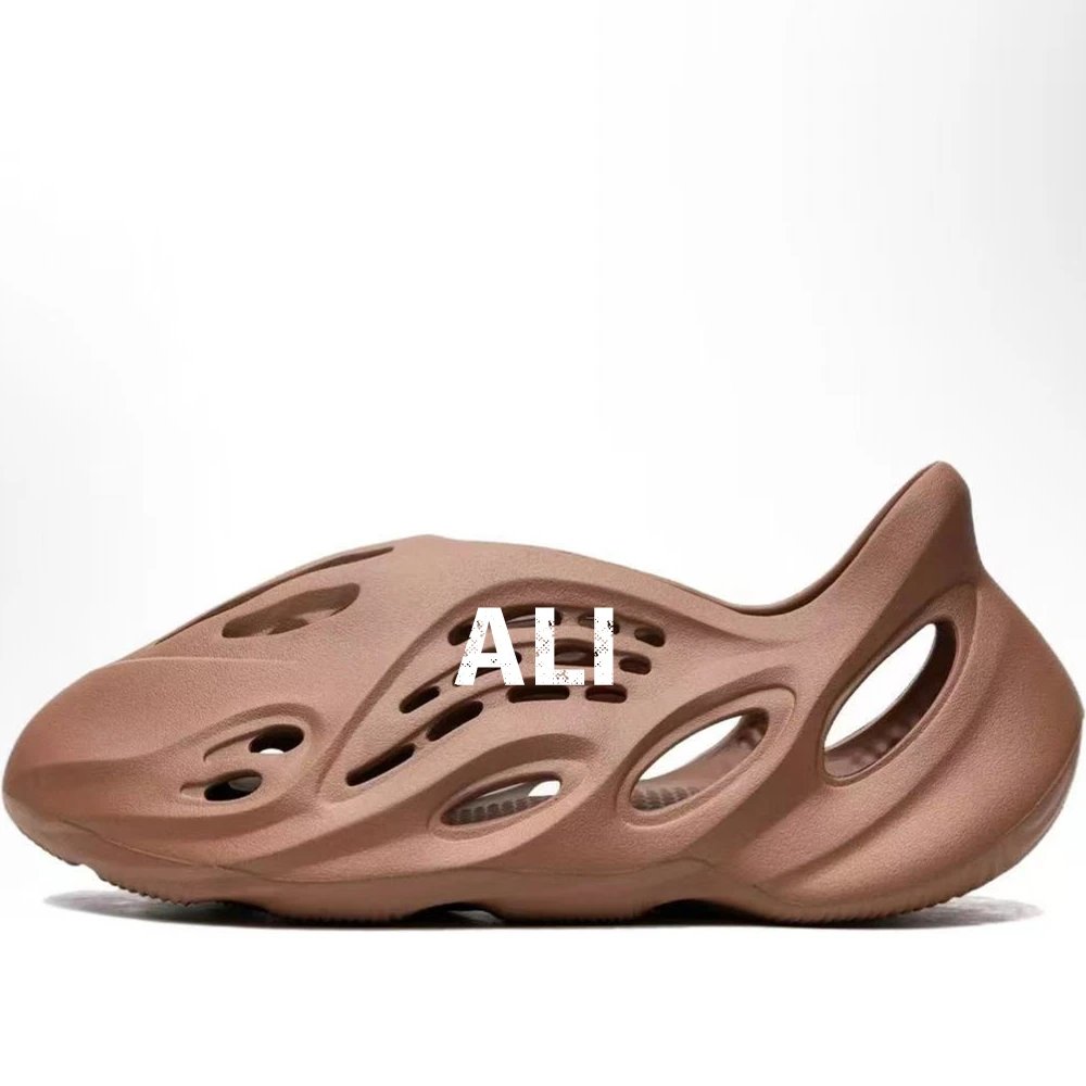 YEE SHOES (3) 19
