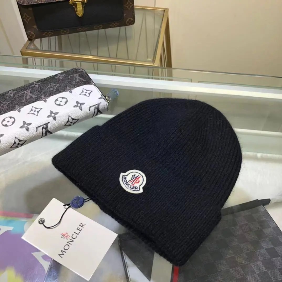 MONCL HAT (3) 16