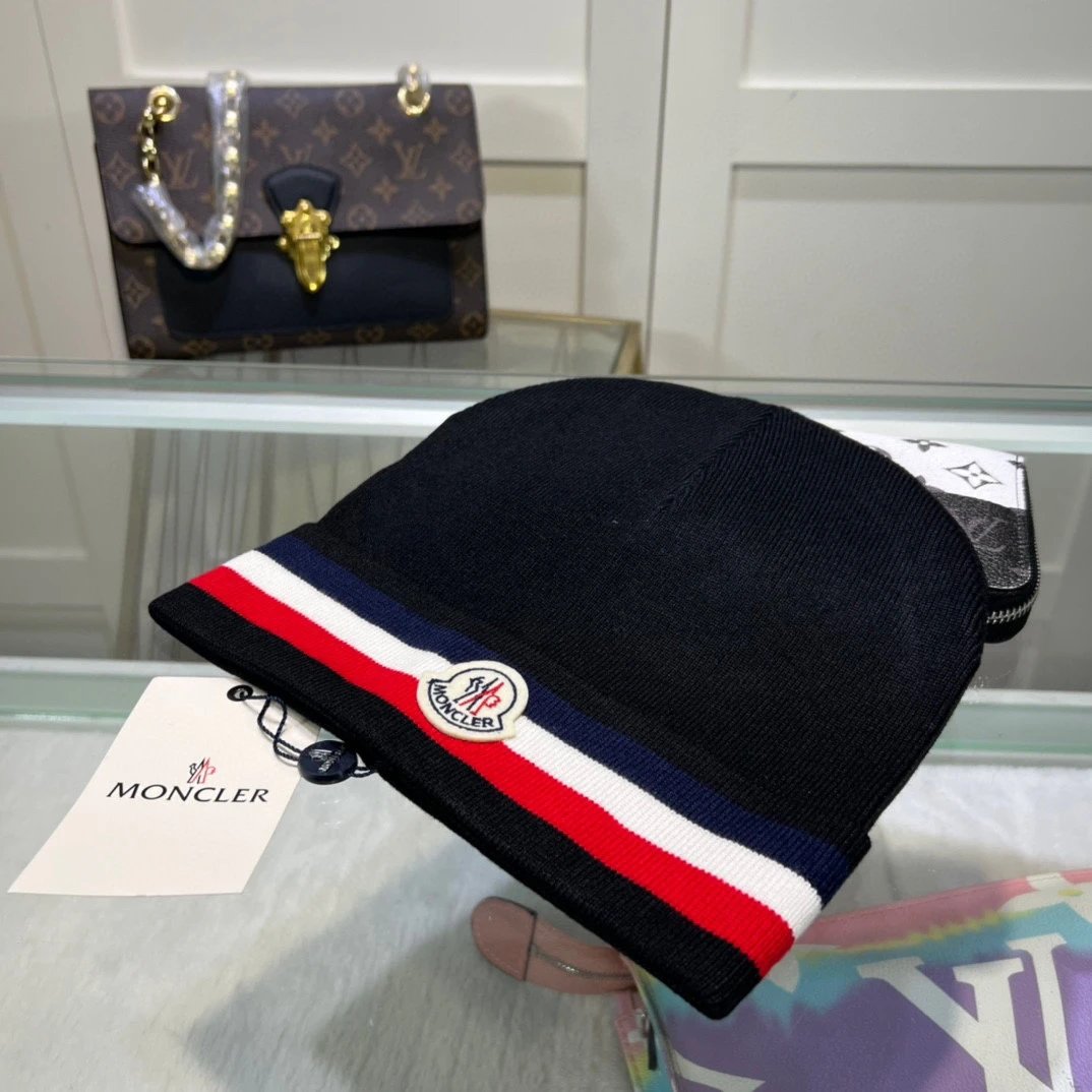 MONCL HAT (3) 9