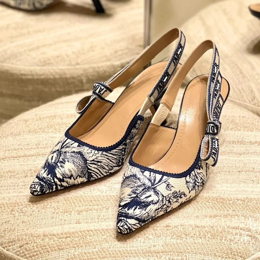 DIO High Heels 5