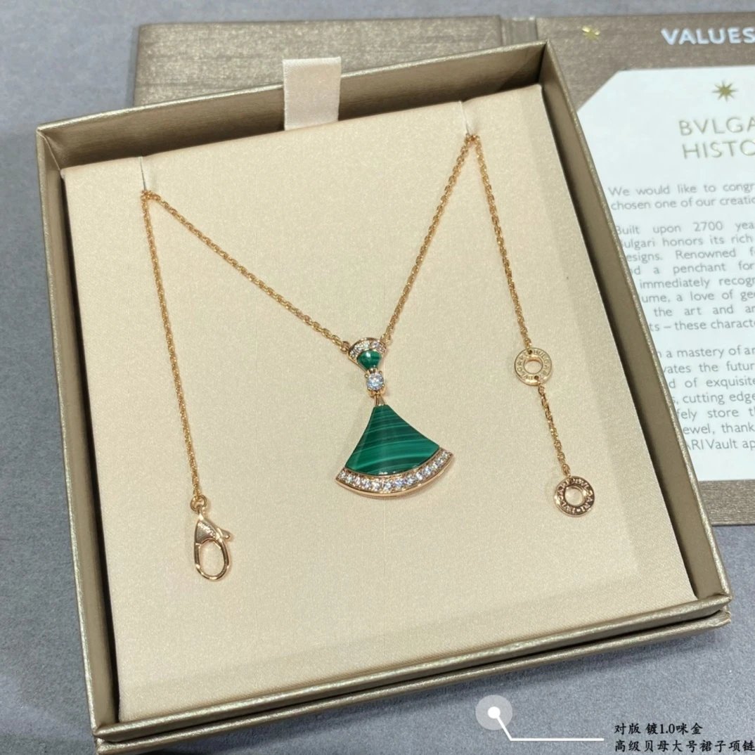 BVL NECKLACES (1) 7