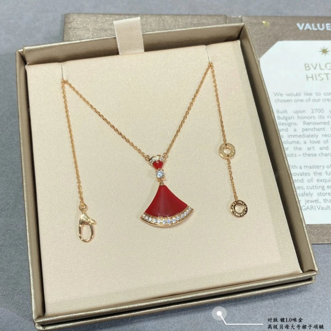 BVL NECKLACES (1) 8