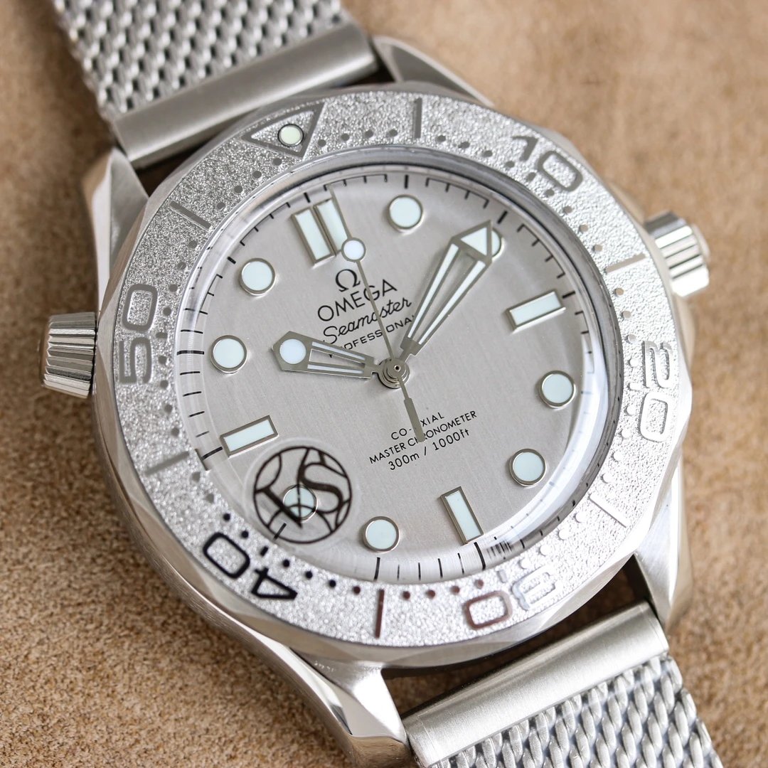 OME WATCH (1) 36