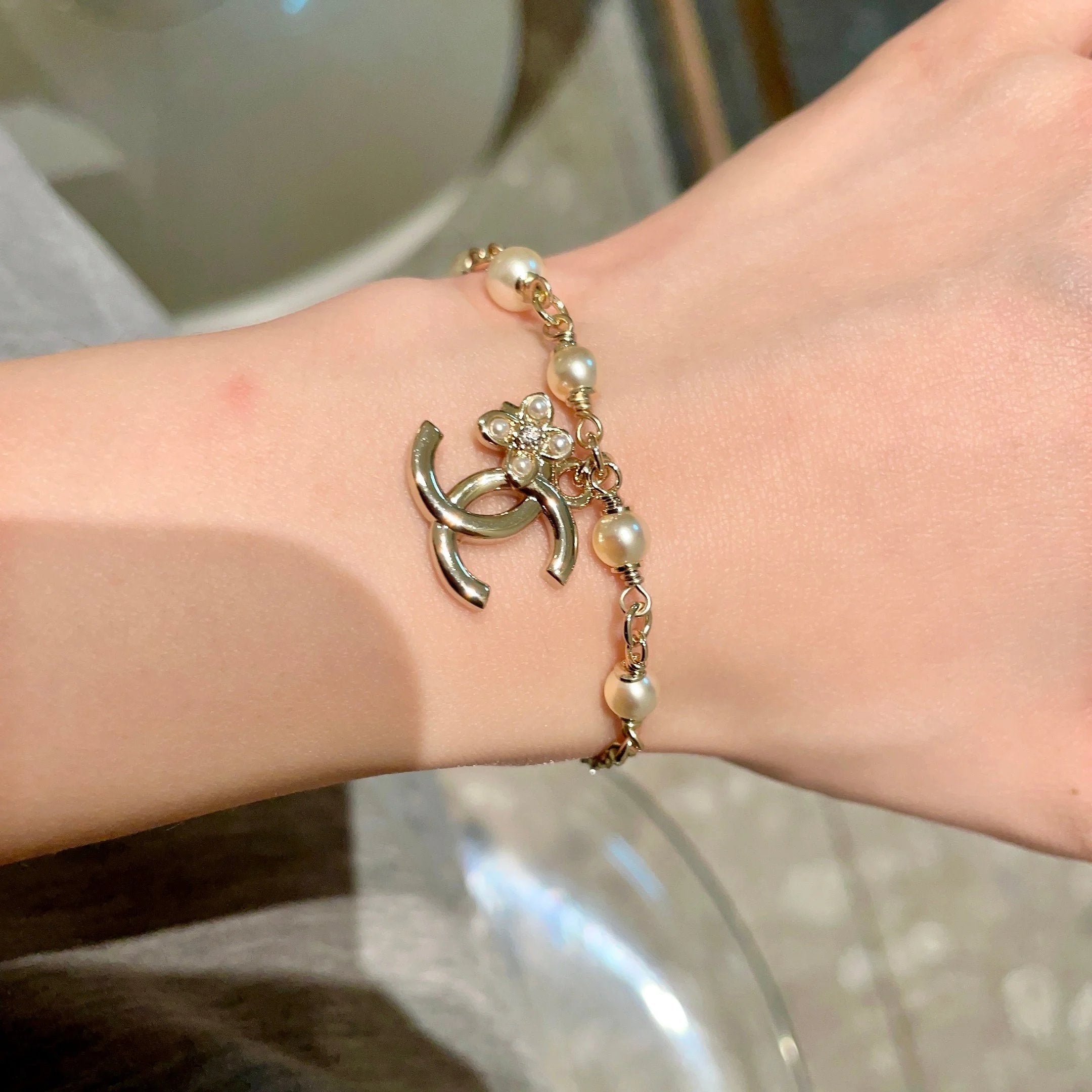 CHAN NECKLACES (2) 10