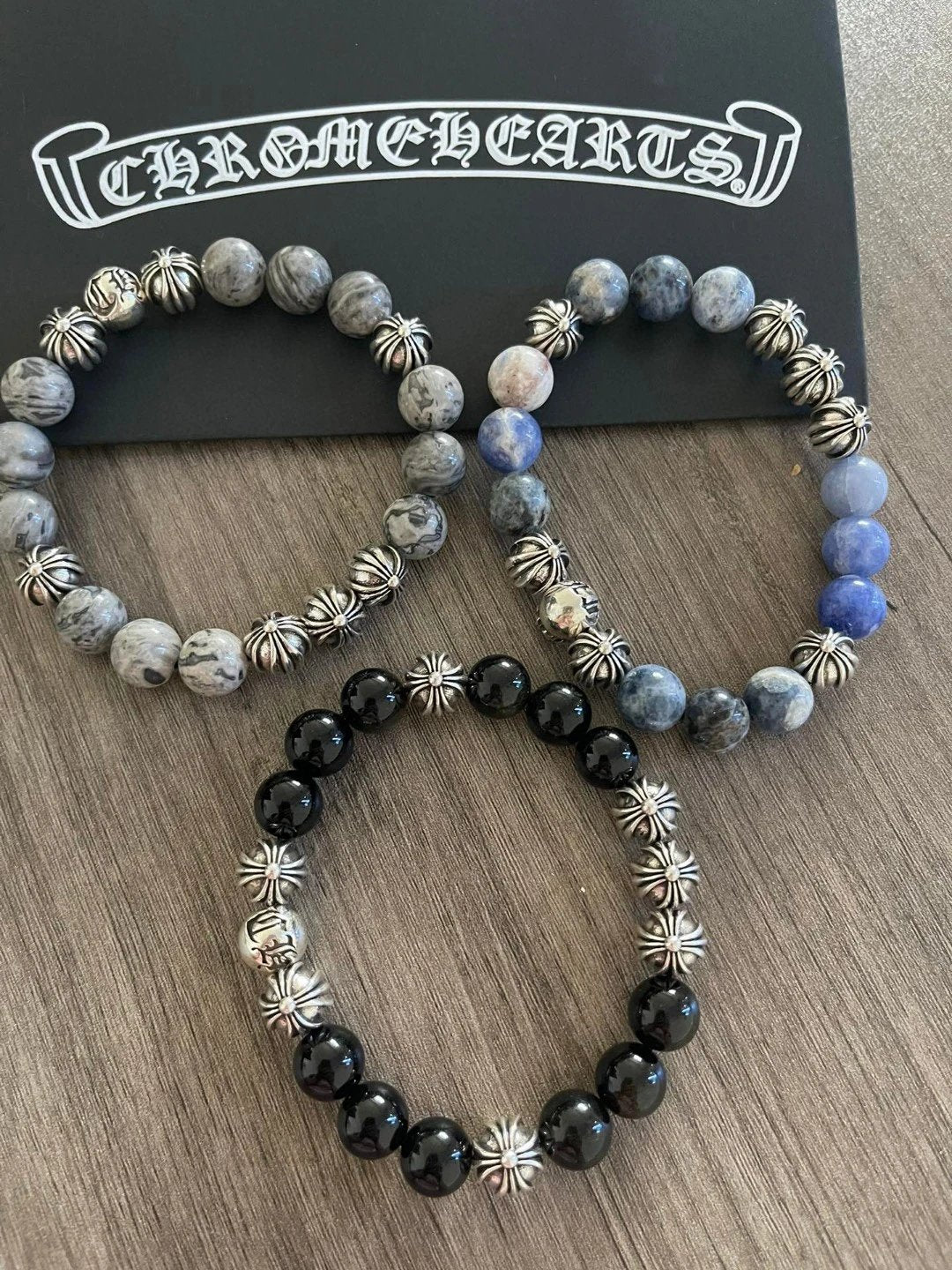 VL BRACELET (1) 16