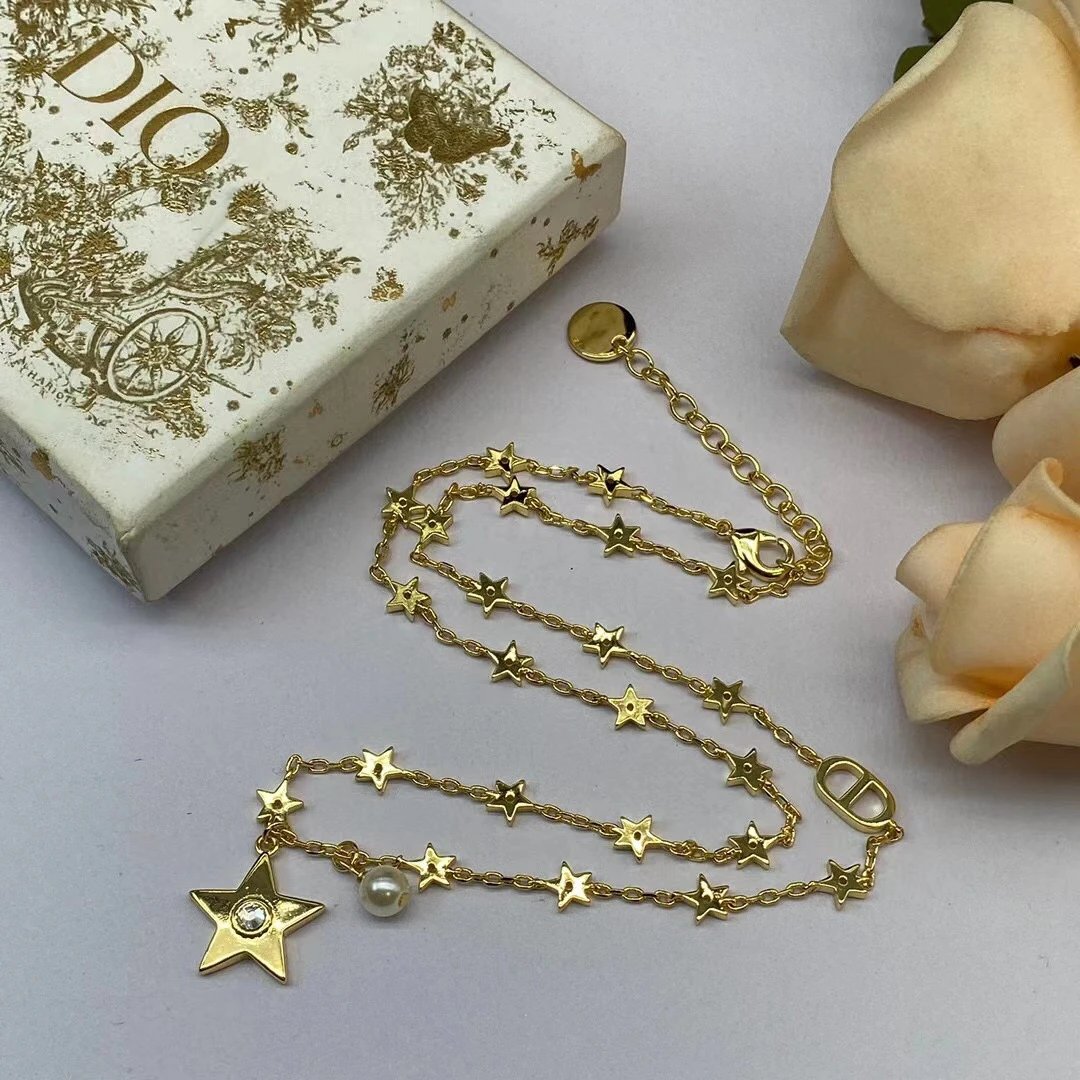 VL BRACELET (1) 18