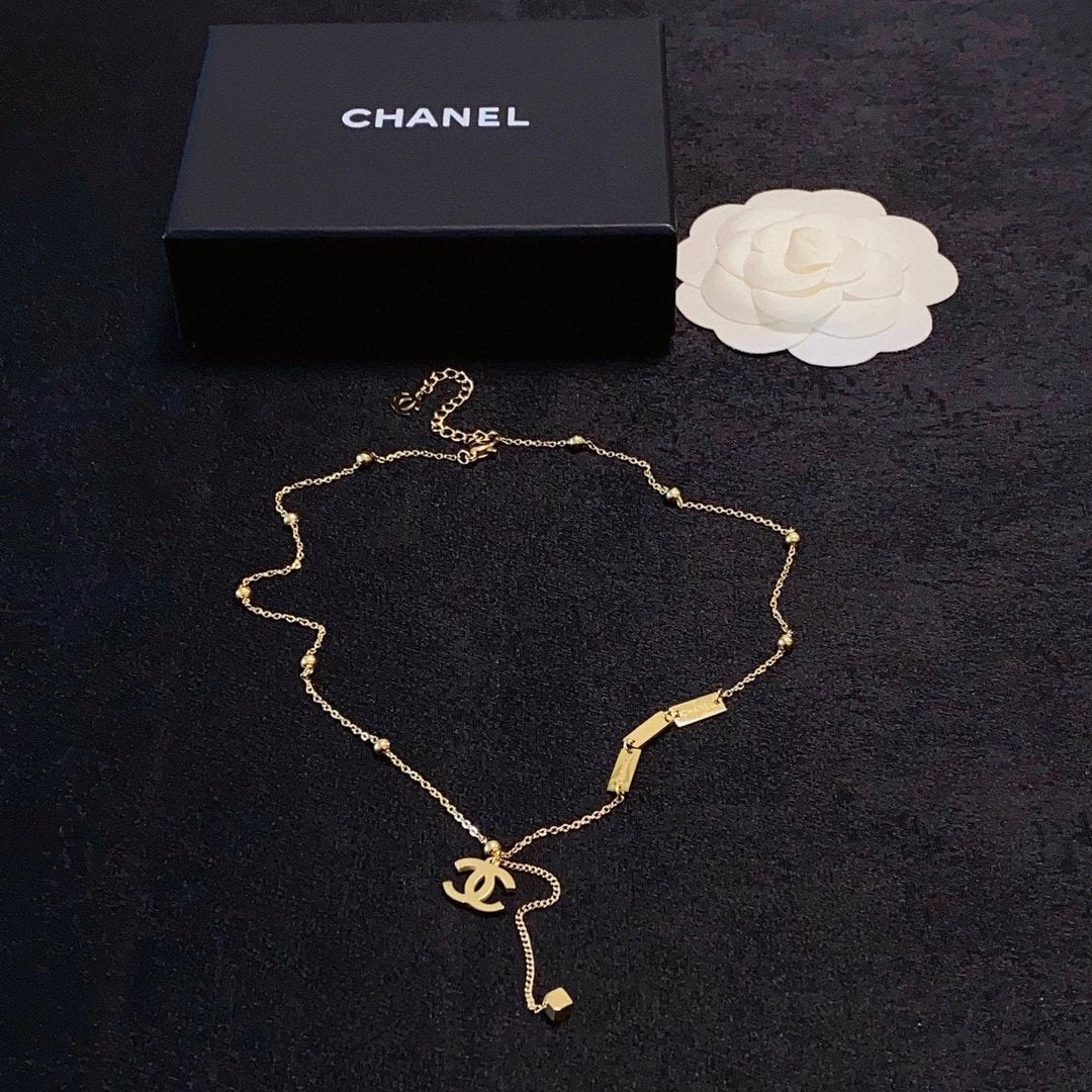 CHAN NECKLACES (1) 28