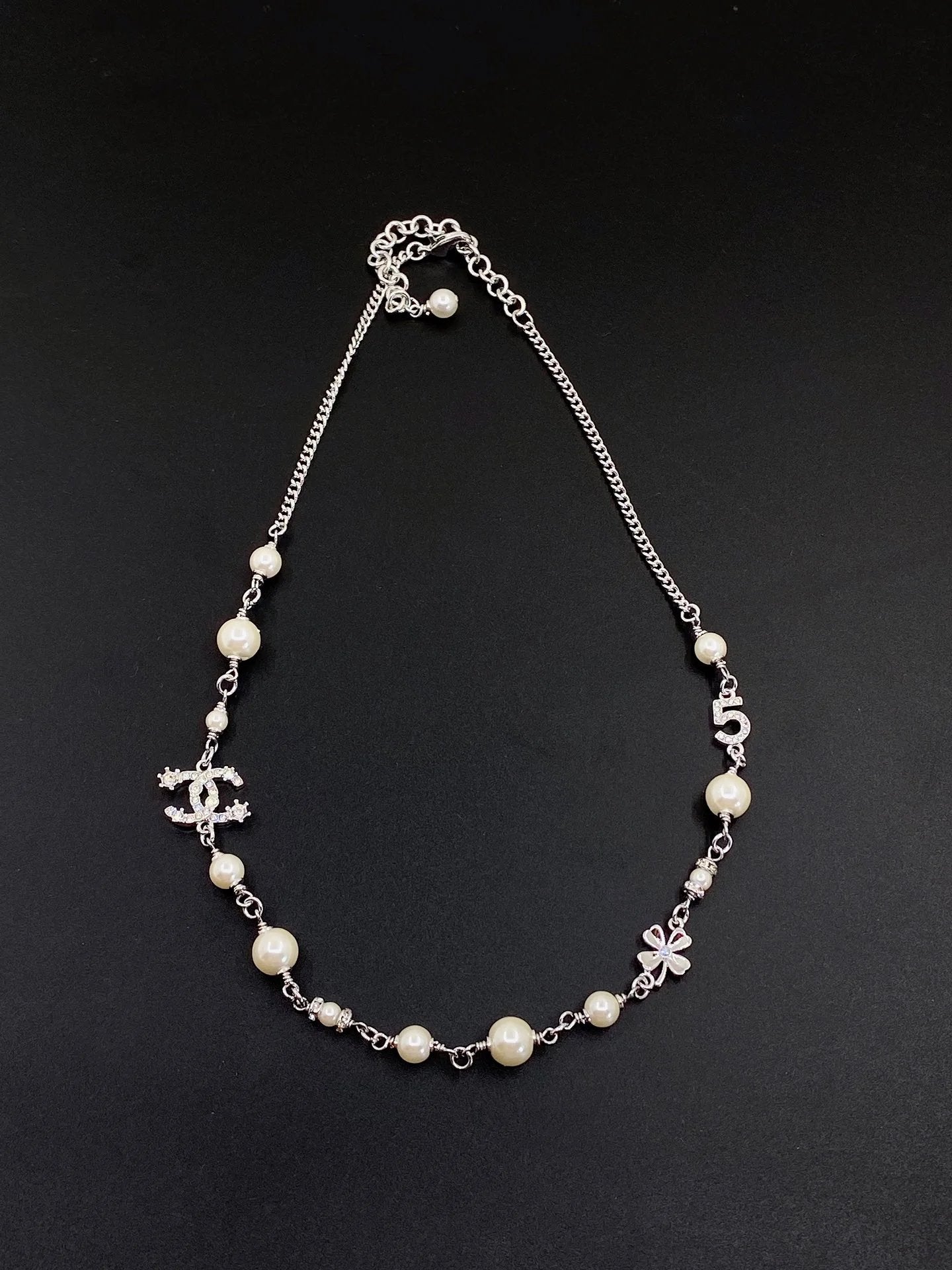 CHAN NECKLACES (1) 4