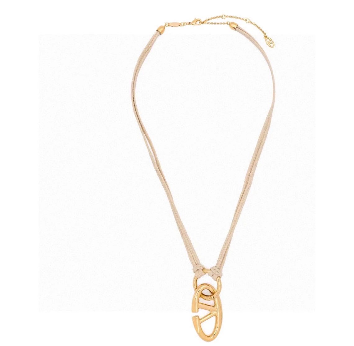 CHAN NECKLACES (1) 17