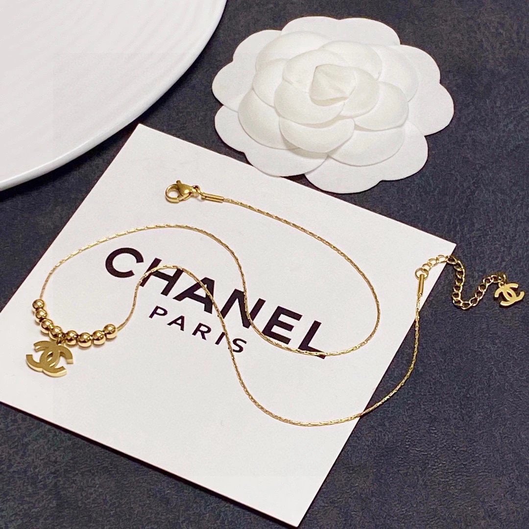 CHAN NECKLACES (1) 23