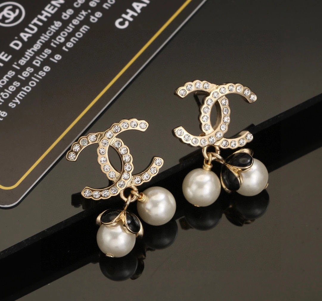 CHAN EARRINGS (1) 4