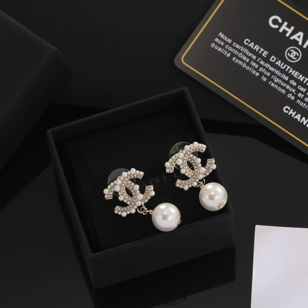 CHAN EARRINGS (1) 6