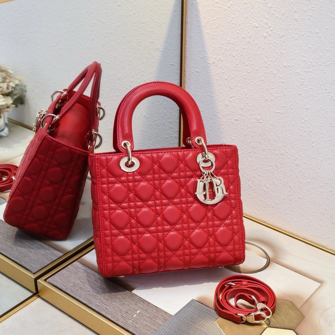 DIO Handbags (1) 14
