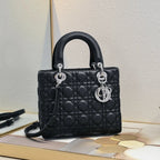 DIO Handbags (1)