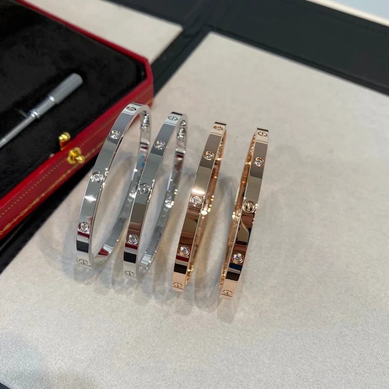 CART BRACELETS (2) 16