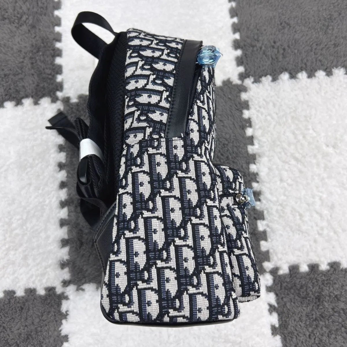 DIO BAG (1) 3