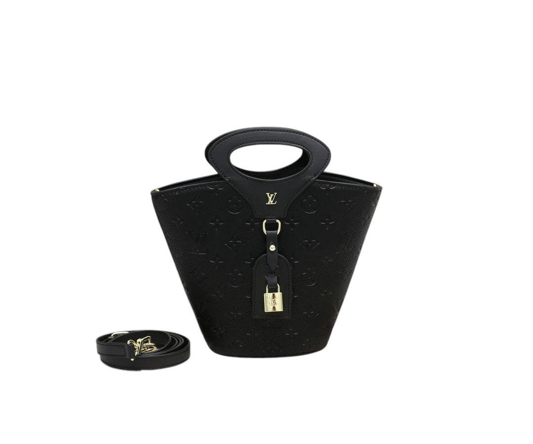 VL Handbags (25) 7