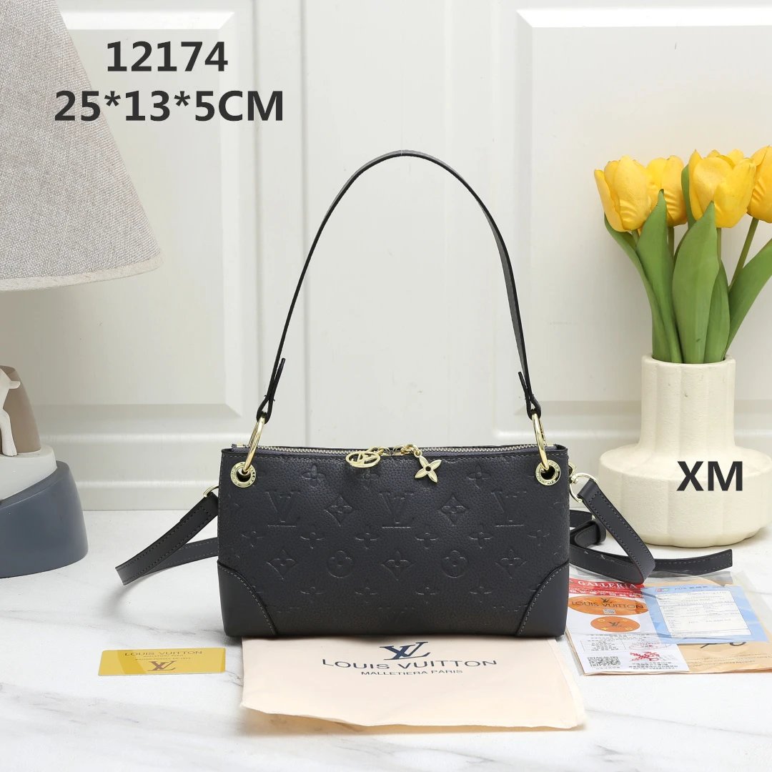 VL Handbags (3) 7