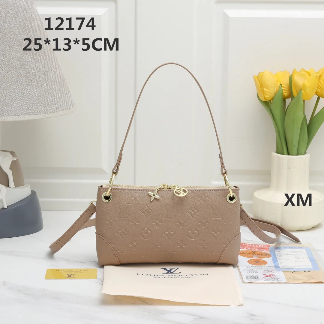 VL Handbags (3) 6