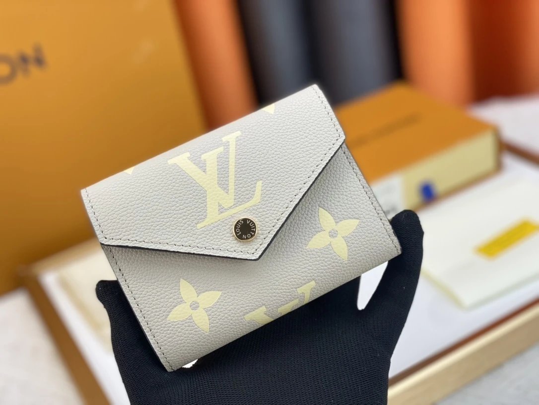 VL WALLETS (2) 23