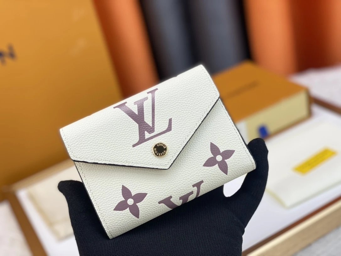 VL WALLETS (2) 14