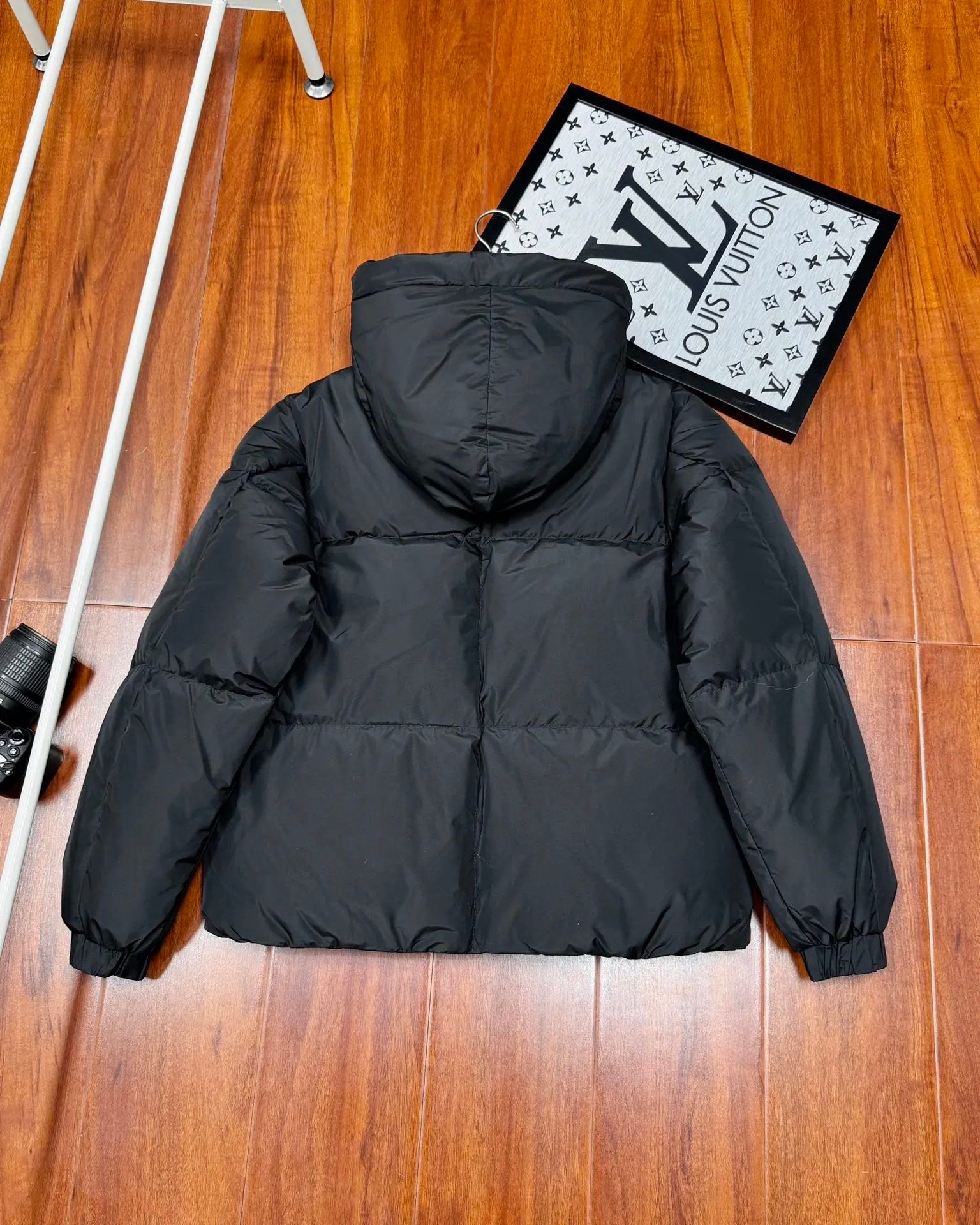 VL JACKET (1)