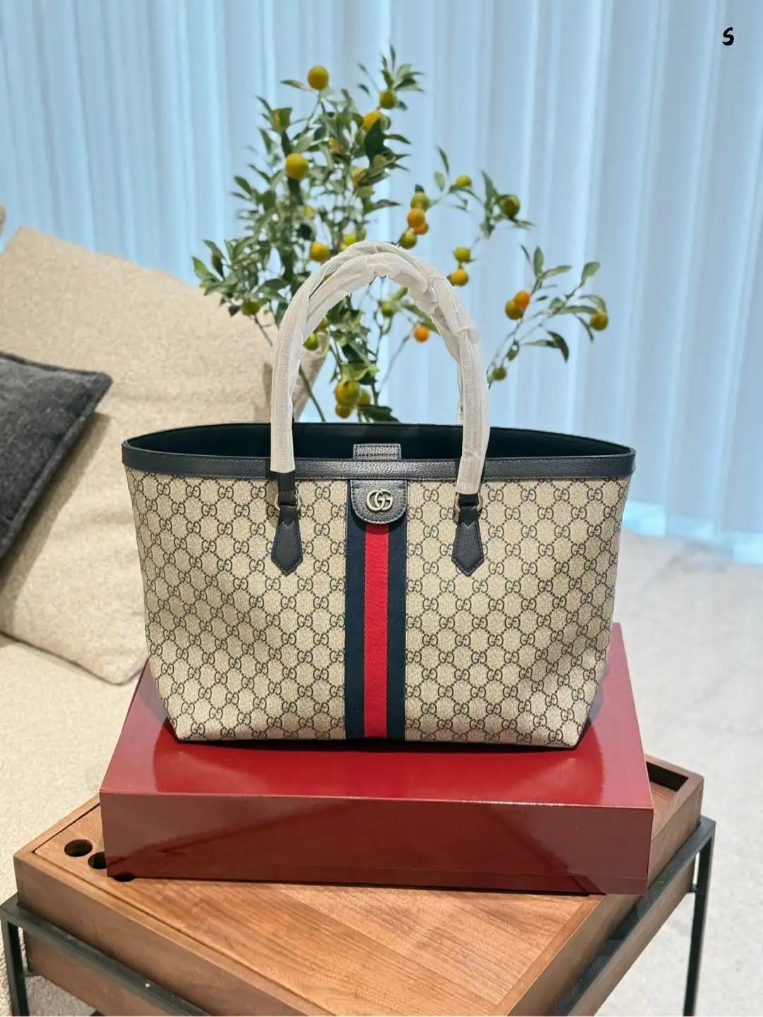 GUC Handbags (2) 3