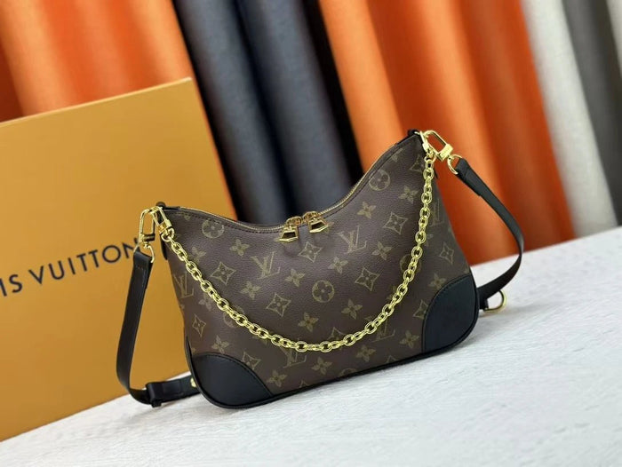 VL Handbags (8)