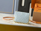 VL Crossbody Bags (20)