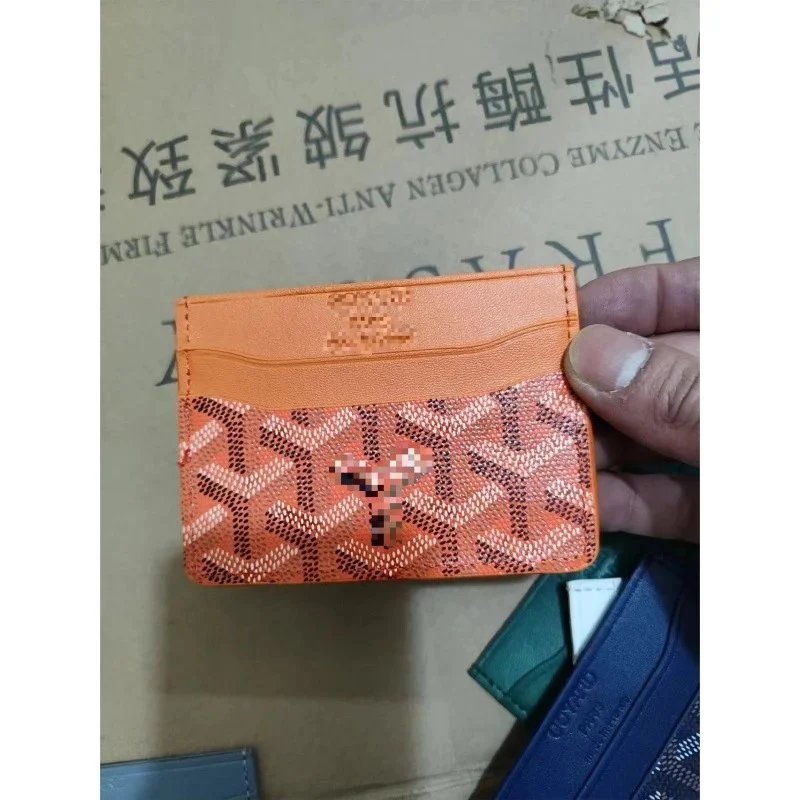 GOYRD CARDHOLDER (1) 16