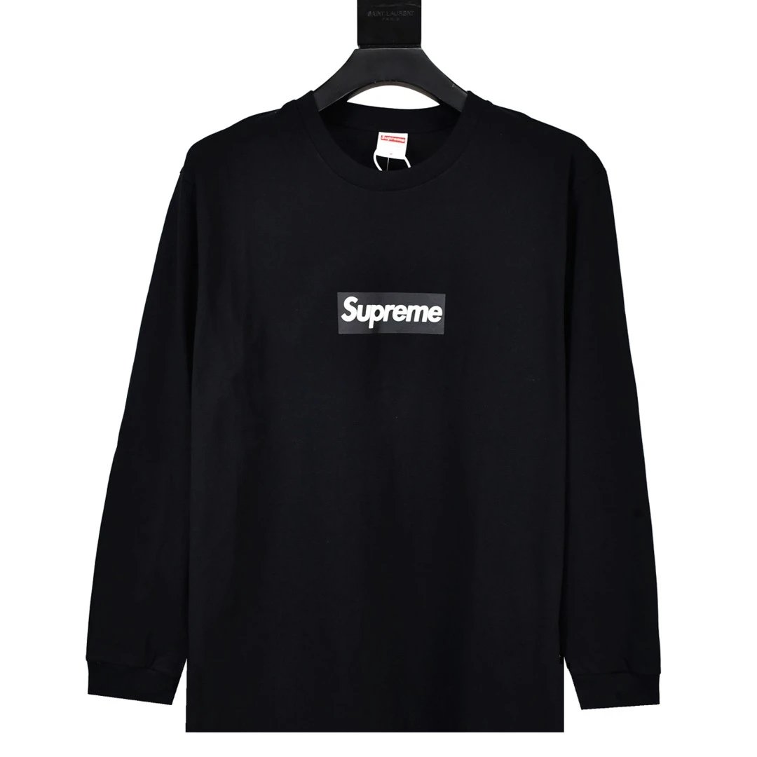 SUPREM CREWNECK (1) 11