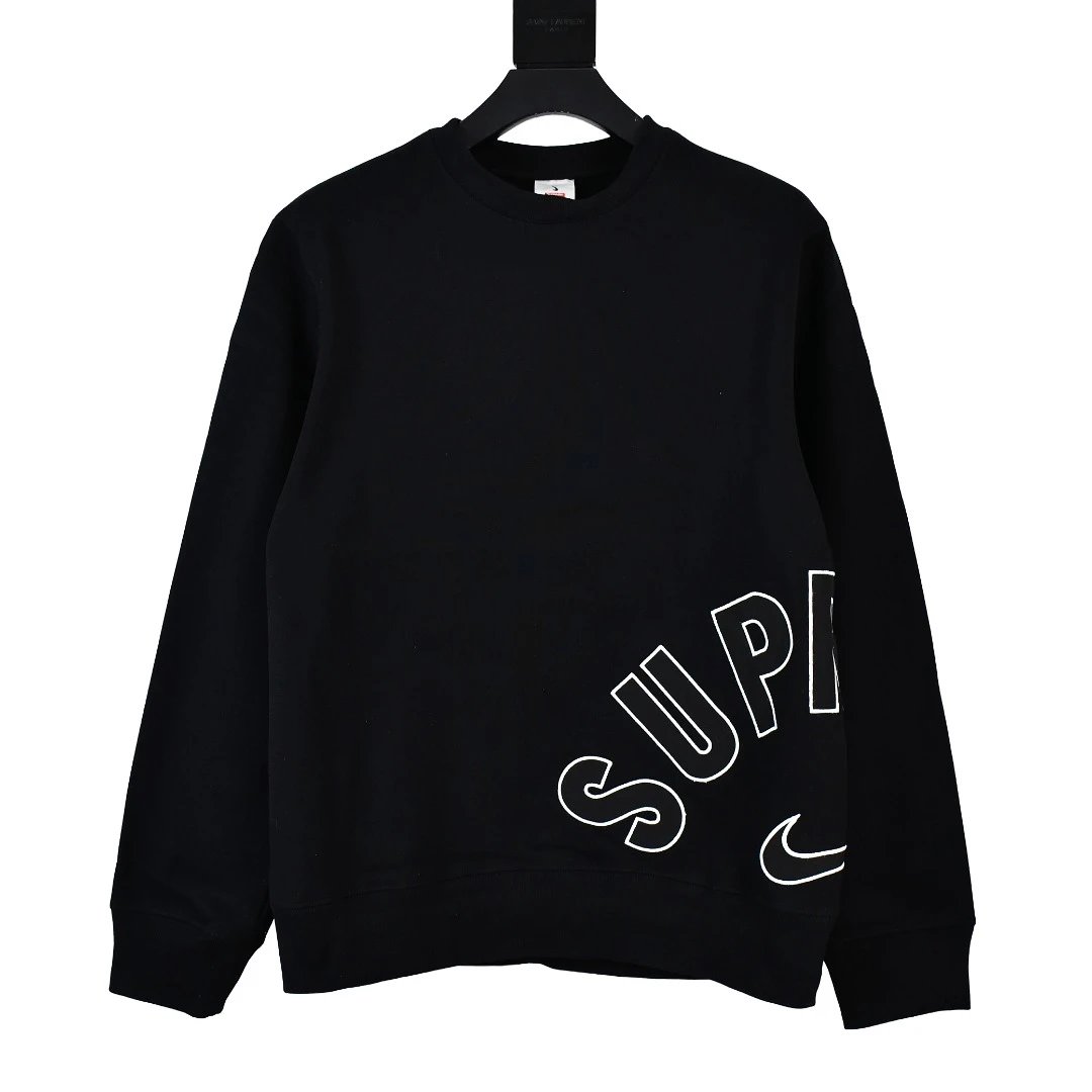 SUPREM CREWNECK (1) 17