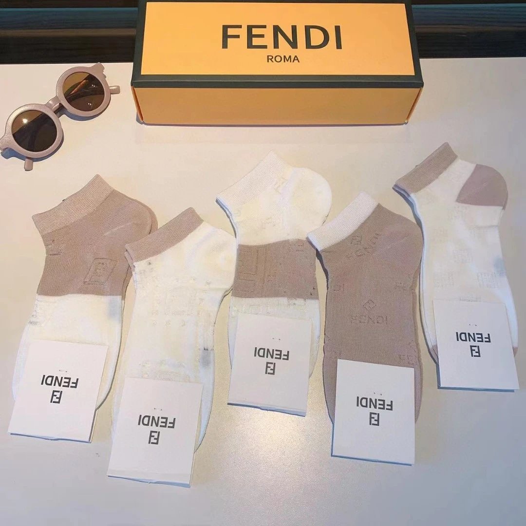 FEND SOCKS (1) 5