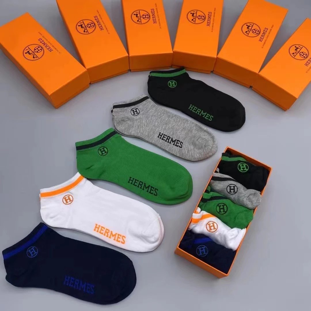 HERM SOCKS (1) 18