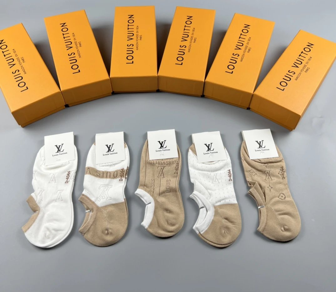 VL SOCKS (1) 17