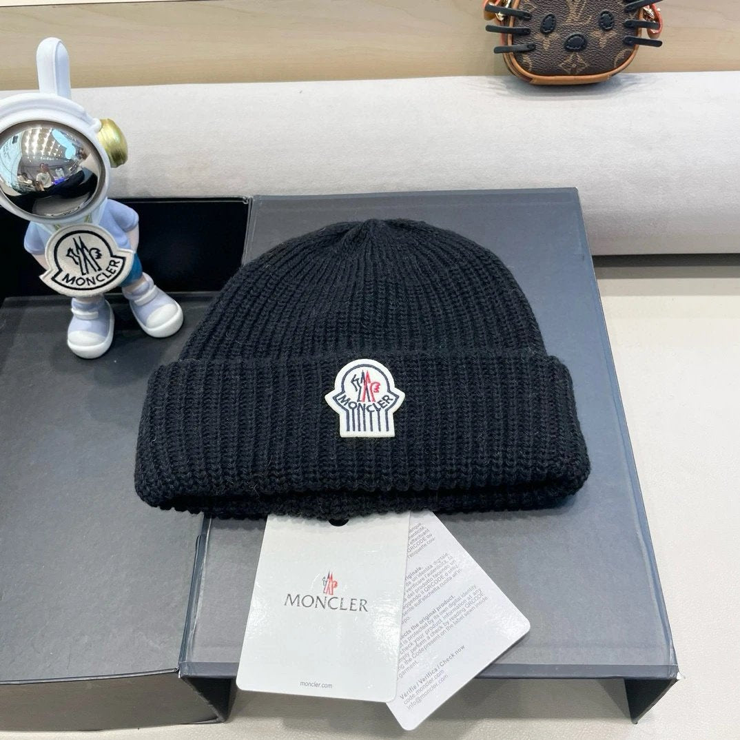 MONCL HAT (1) 13