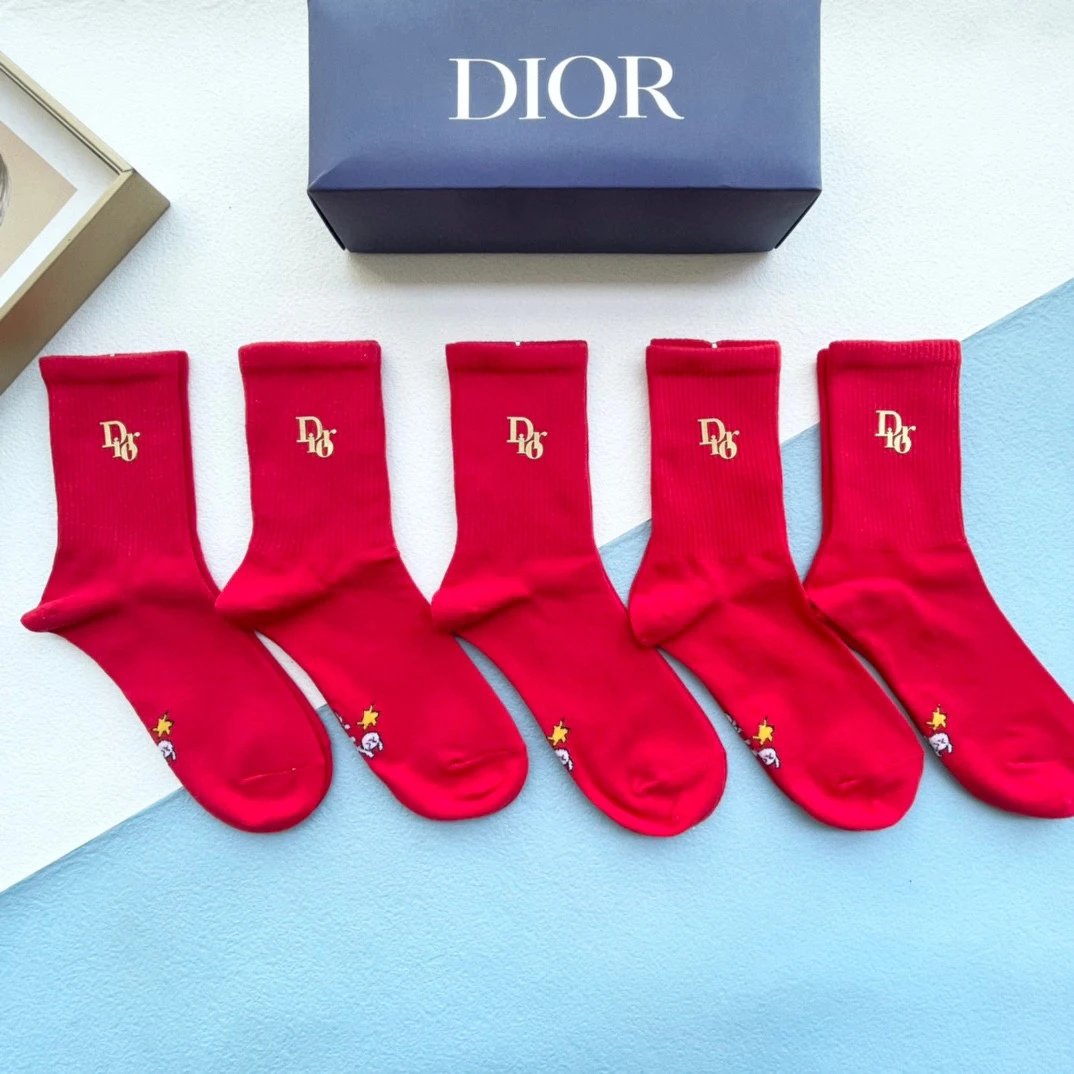 DIO SOCKS (1) 11