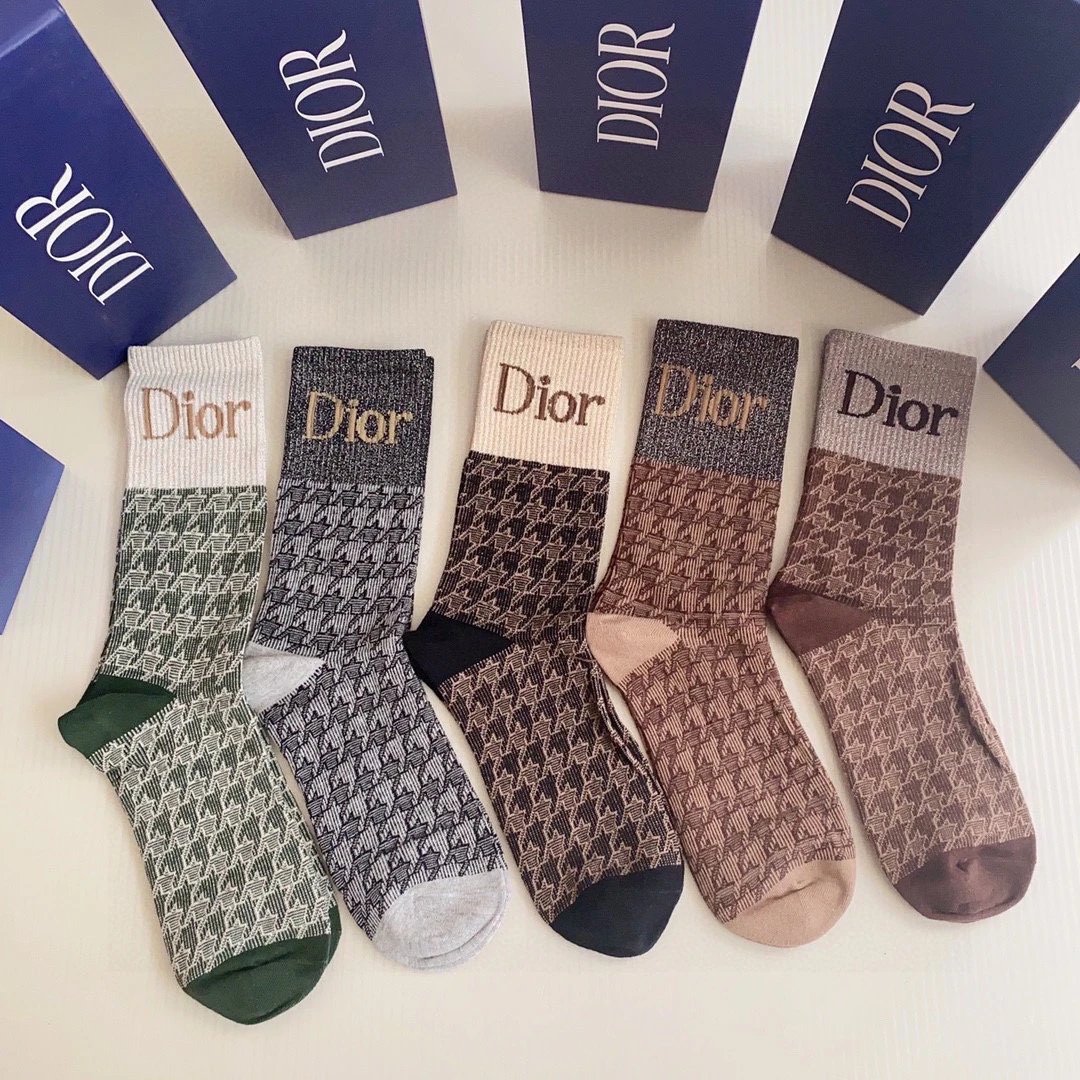 DIO SOCKS (1) 8
