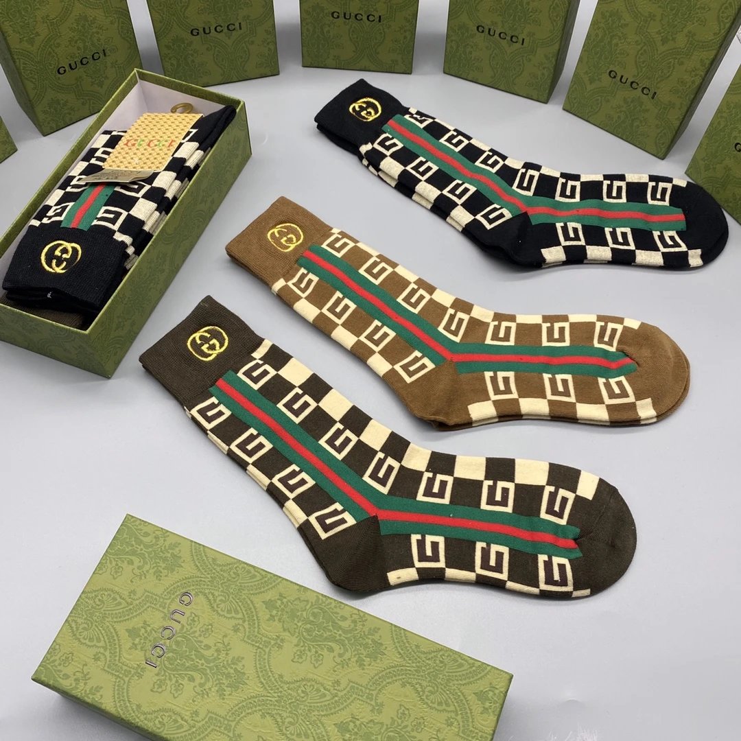 GUC SOCKS (1) 12