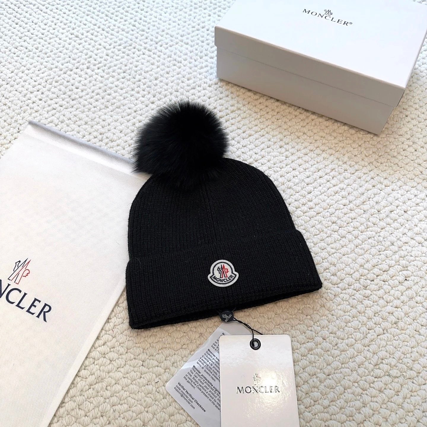 MONCL HAT (2) 9