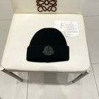 MONCL HAT (1)