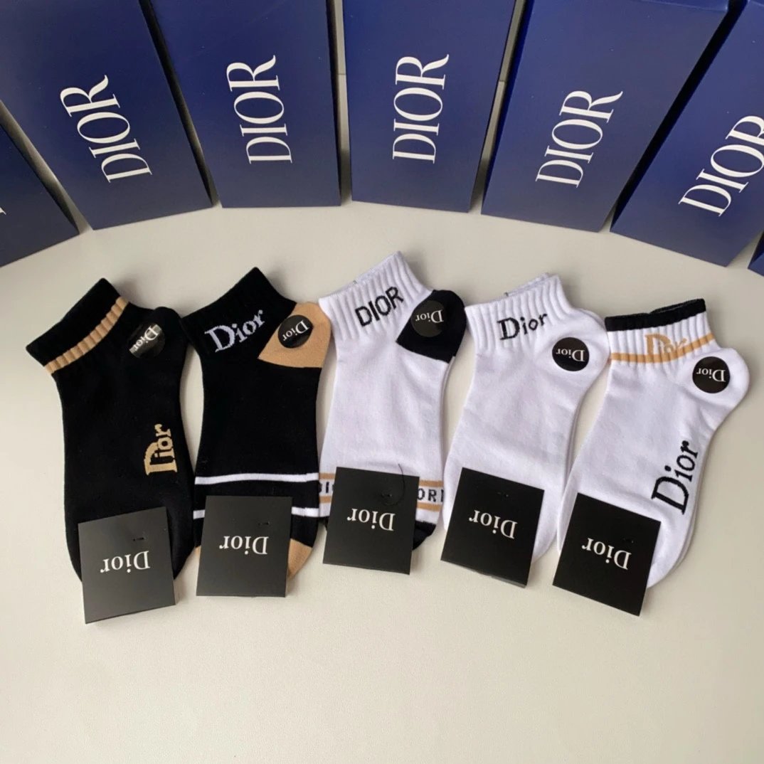 DIO SOCKS (1)