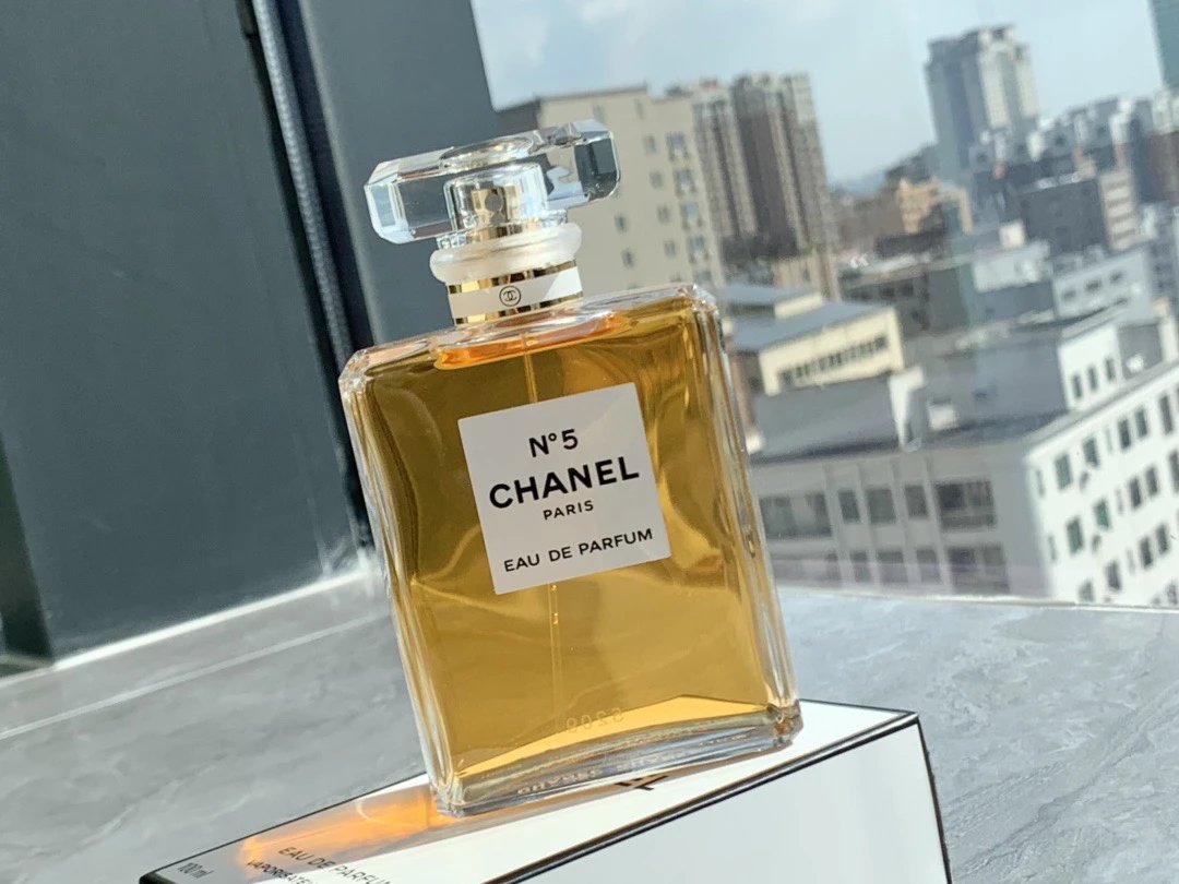 CHAN No 5 Designer Perfume