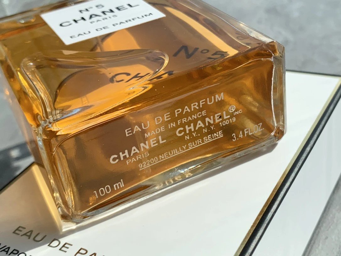 CHAN No 5 Designer Perfume